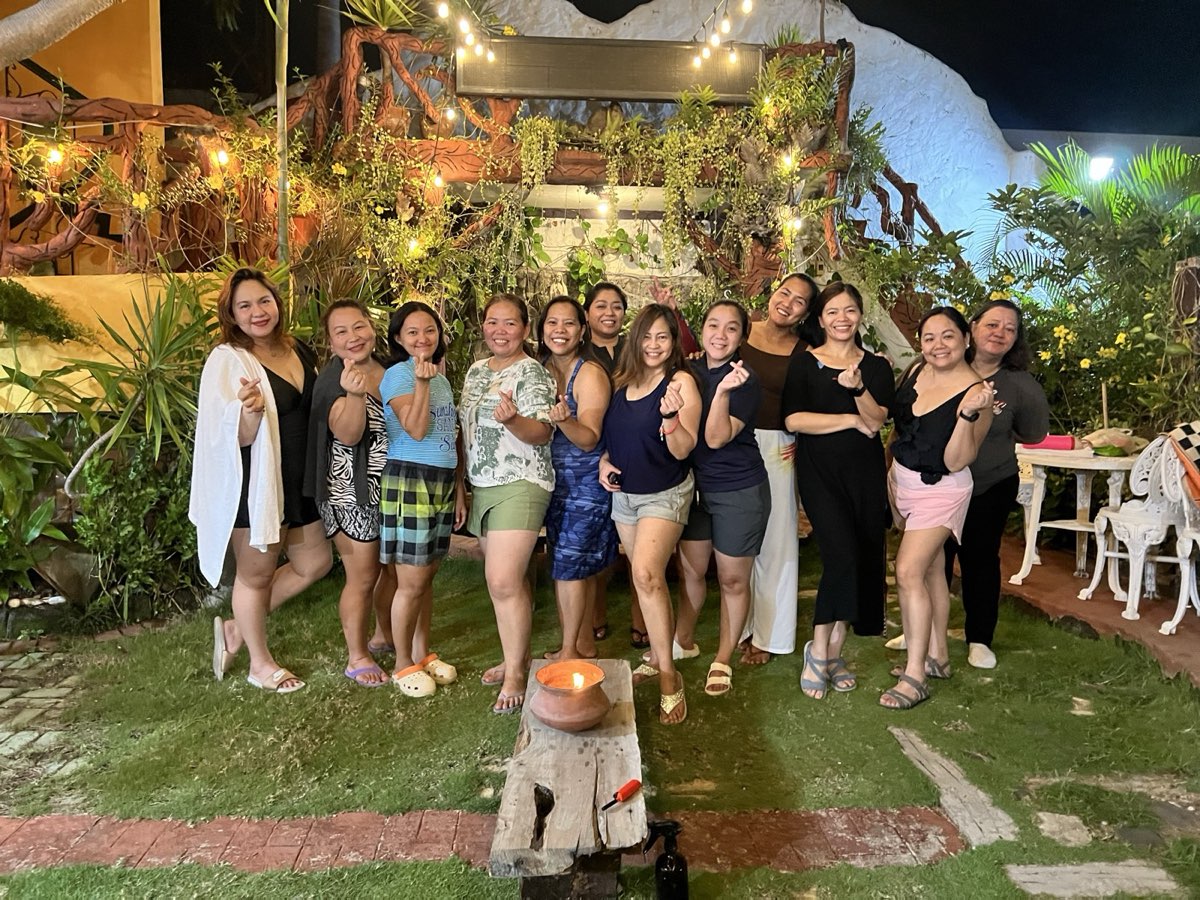MAMA community moment
