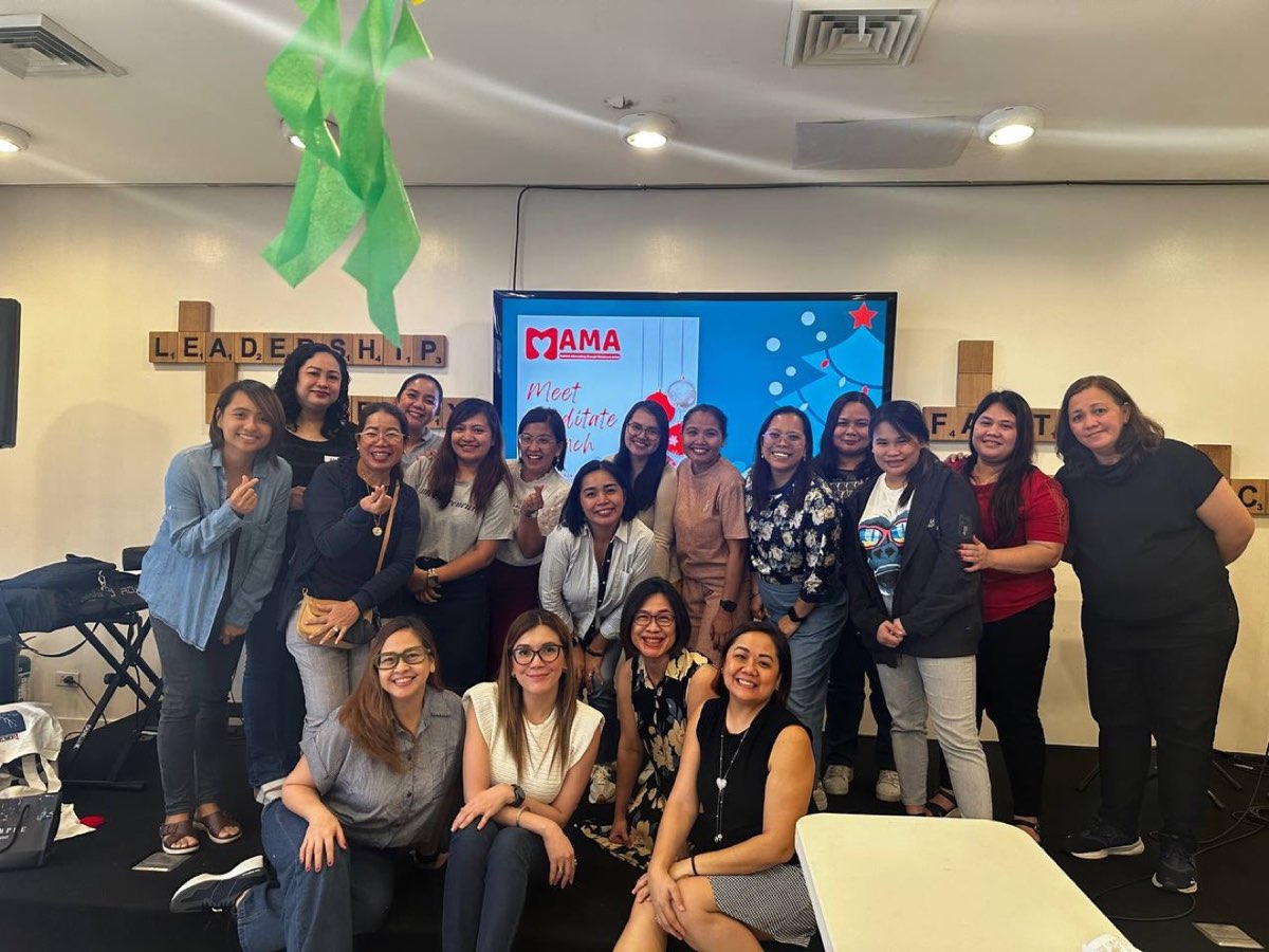 MAMA community moment